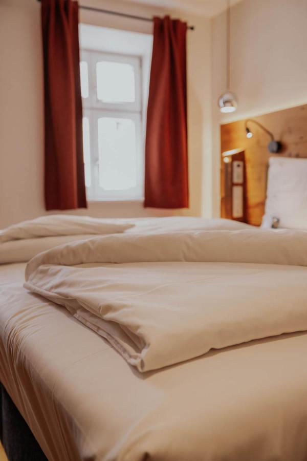 Altstadtmittehotel Sonne Dinkelsbühl Dış mekan fotoğraf