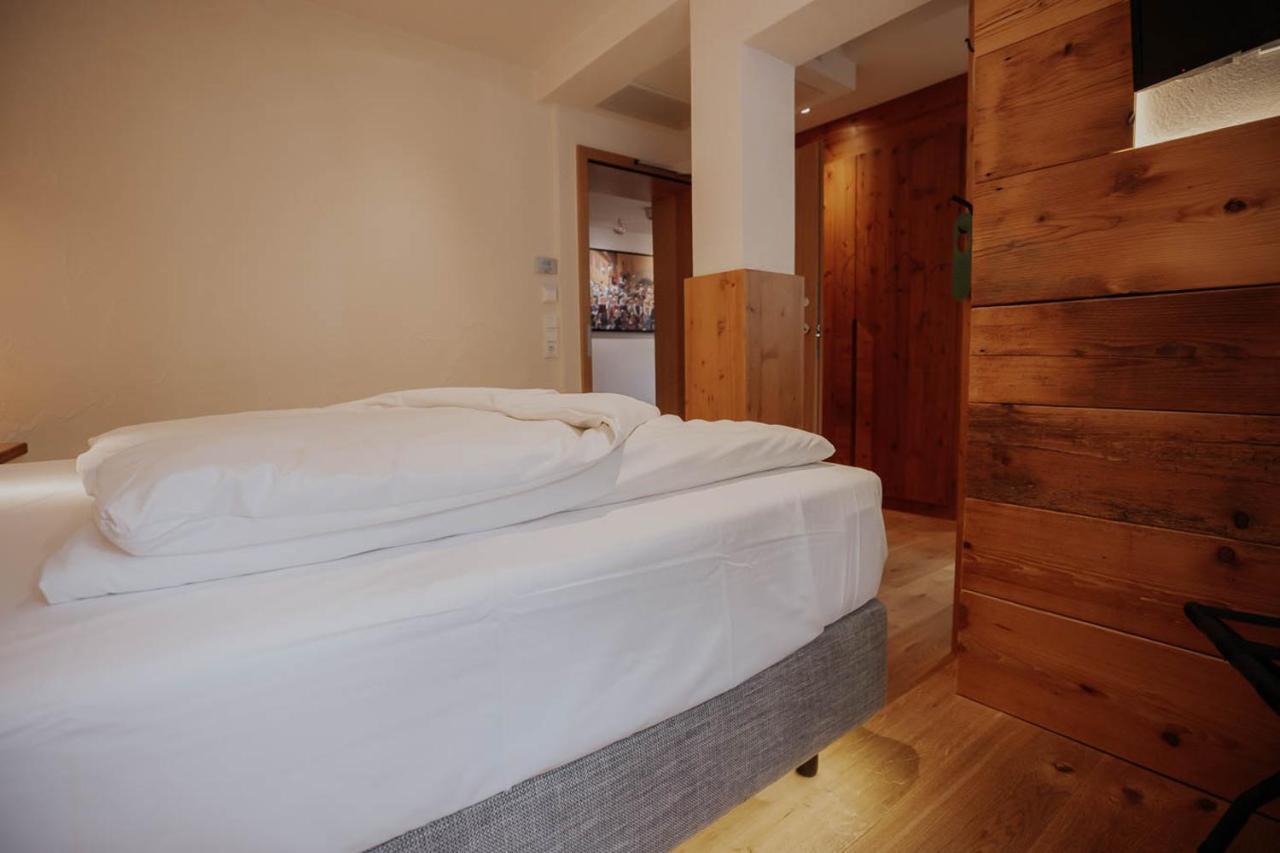Altstadtmittehotel Sonne Dinkelsbühl Dış mekan fotoğraf
