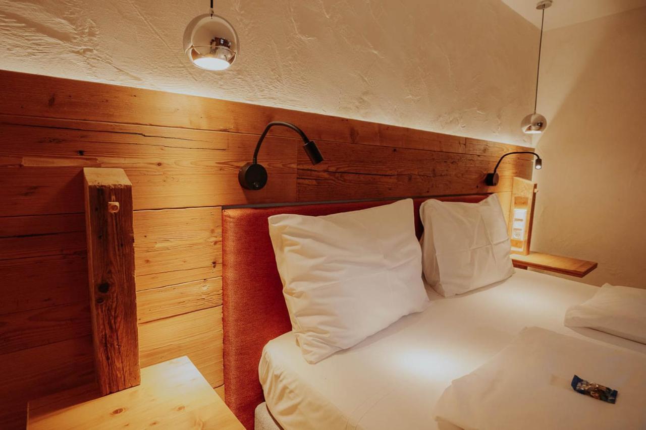 Altstadtmittehotel Sonne Dinkelsbühl Dış mekan fotoğraf