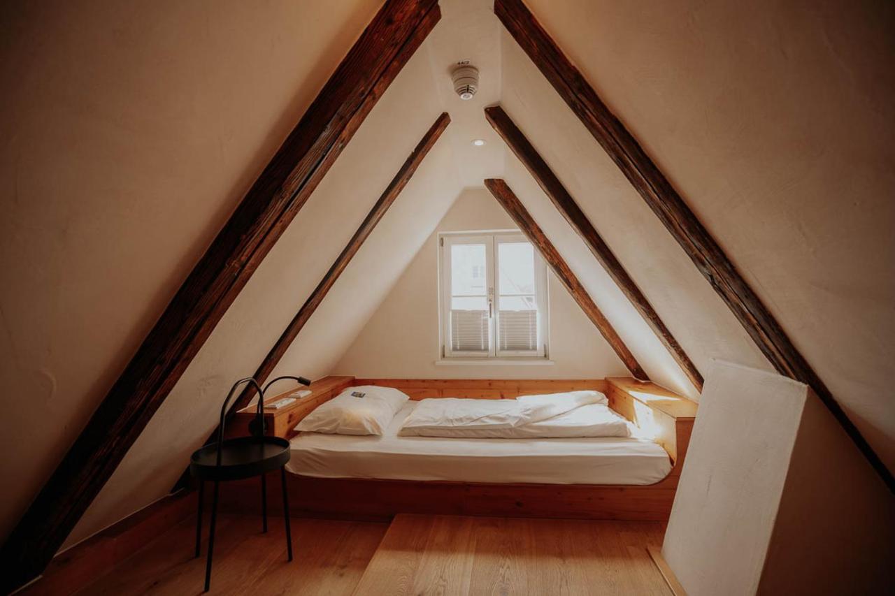 Altstadtmittehotel Sonne Dinkelsbühl Dış mekan fotoğraf